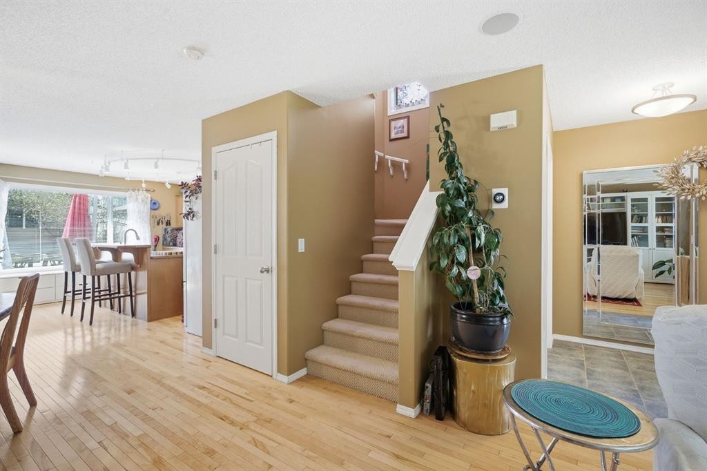 









157


Cranberry

Square Southeast,
Calgary,




AB
T3M 1J6

