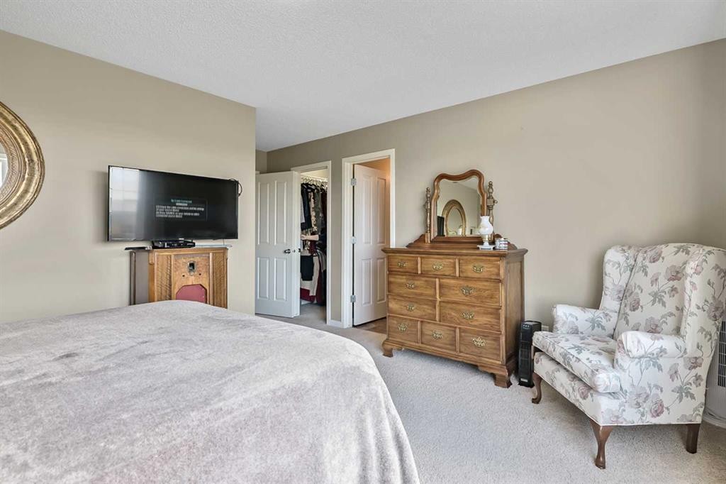 









32


Cranston

Gate Southeast,
Calgary,




AB
T3M 0W8

