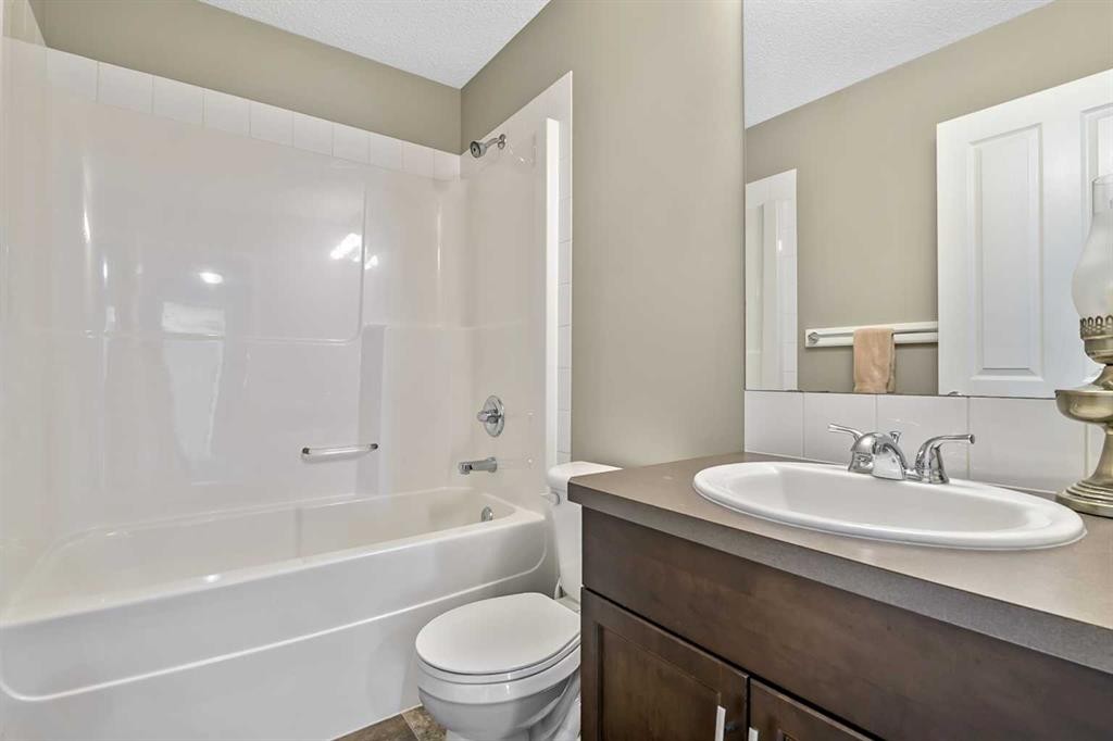 









32


Cranston

Gate Southeast,
Calgary,




AB
T3M 0W8

