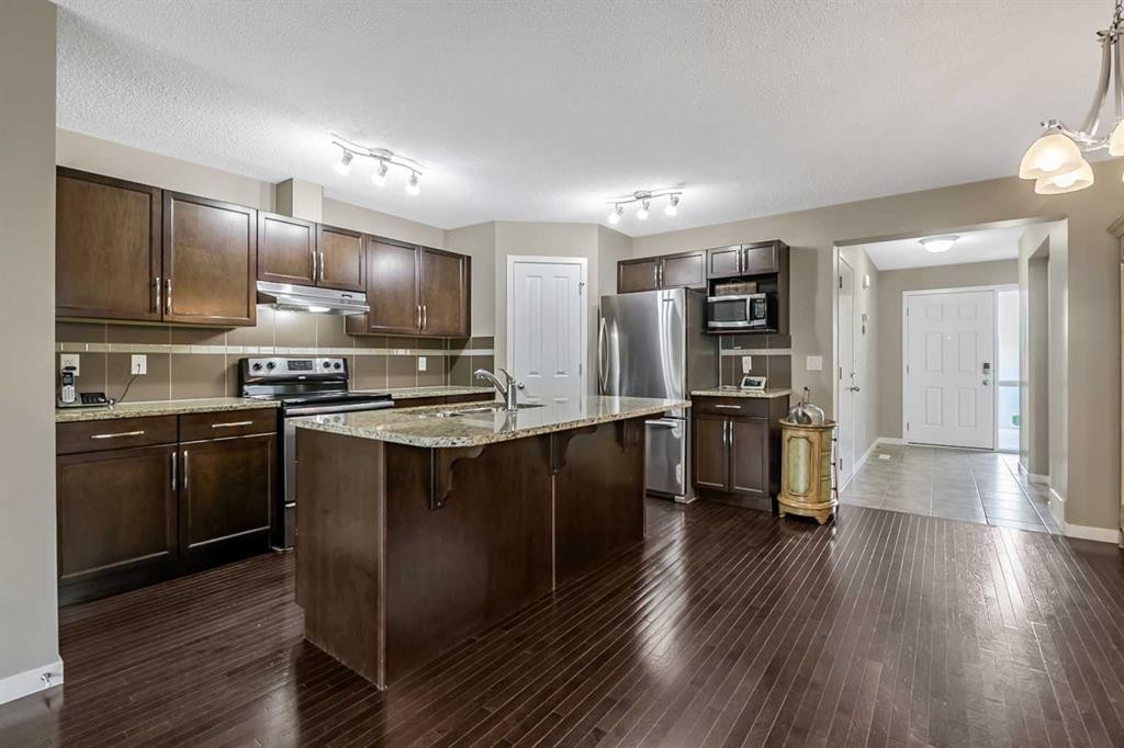 









32


Cranston

Gate Southeast,
Calgary,




AB
T3M 0W8

