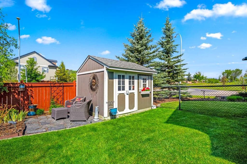 









6


Chaparral Valley

Square Southeast,
Calgary,




AB
T2X 0P7

