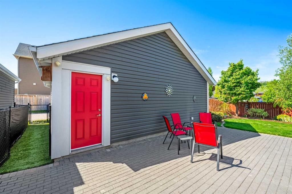 









6


Chaparral Valley

Square Southeast,
Calgary,




AB
T2X 0P7

