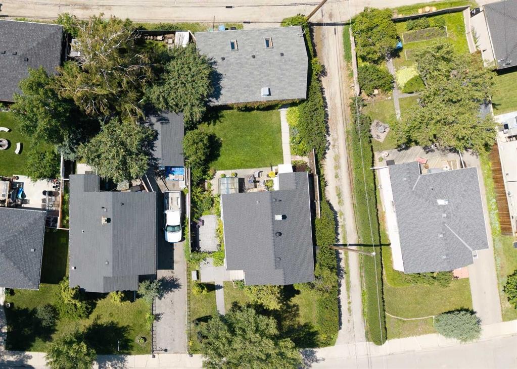 









1945


Mountview

Crescent Northeast,
Calgary,




AB
T2E 5N4

