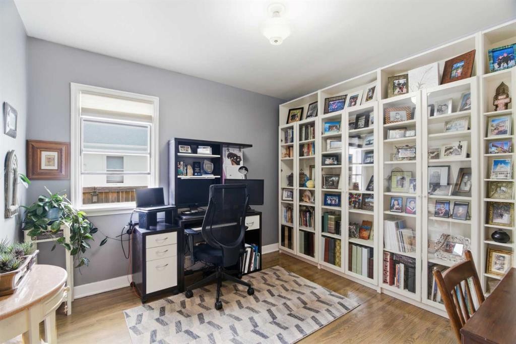 









1945


Mountview

Crescent Northeast,
Calgary,




AB
T2E 5N4

