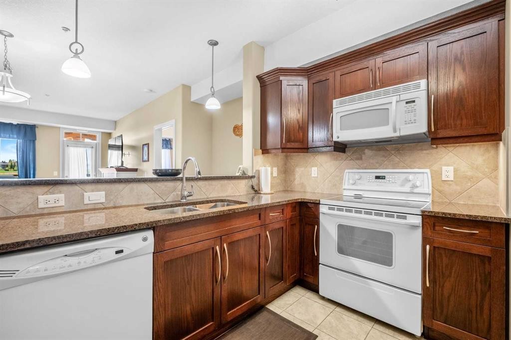 









2330


Fish Creek

Boulevard Southwest, 2303,
Calgary,




AB
T2Y0L1

