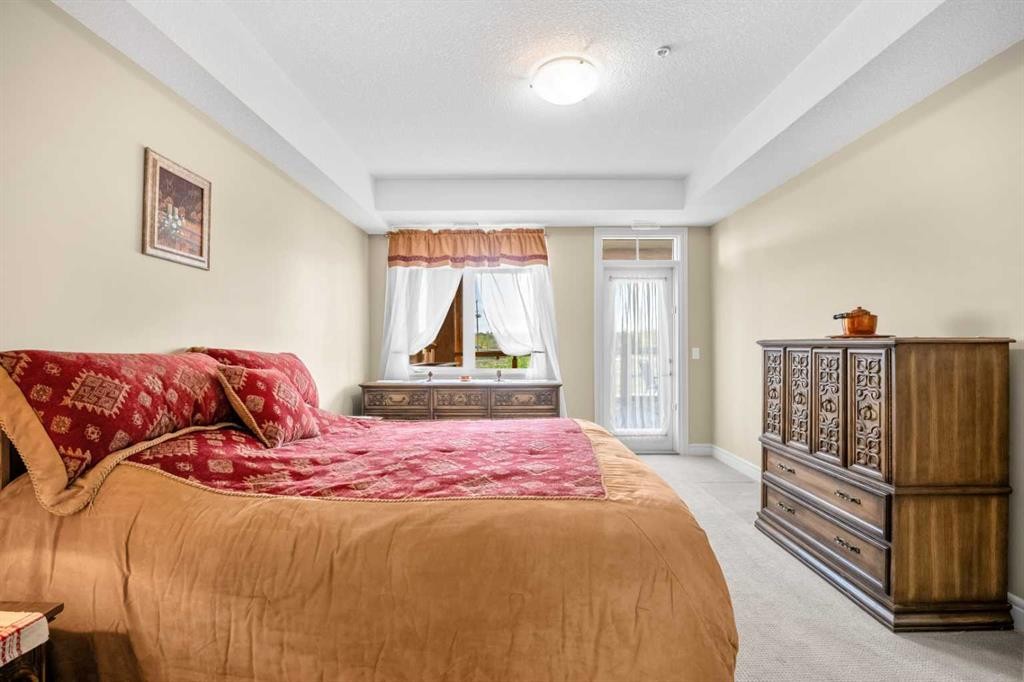 









2330


Fish Creek

Boulevard Southwest, 2303,
Calgary,




AB
T2Y0L1

