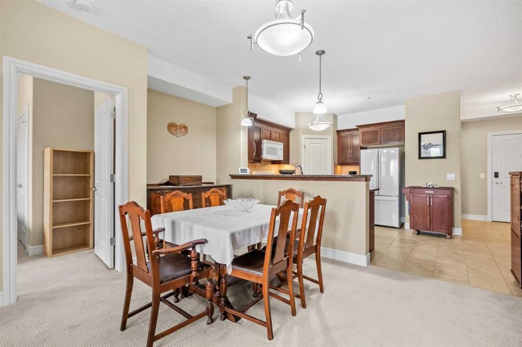 









2330


Fish Creek

Boulevard Southwest, 2303,
Calgary,




AB
T2Y0L1

