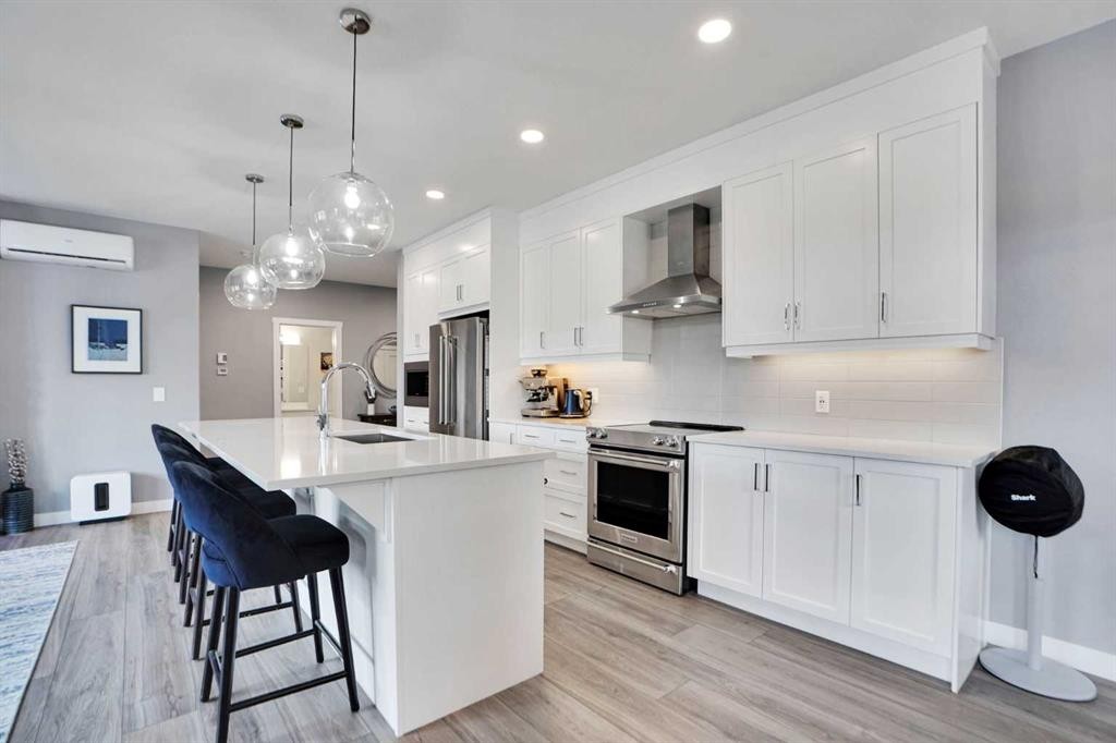 









55


Wolf Hollow

Crescent Southeast, 105,
Calgary,




AB
T2X 5K9


