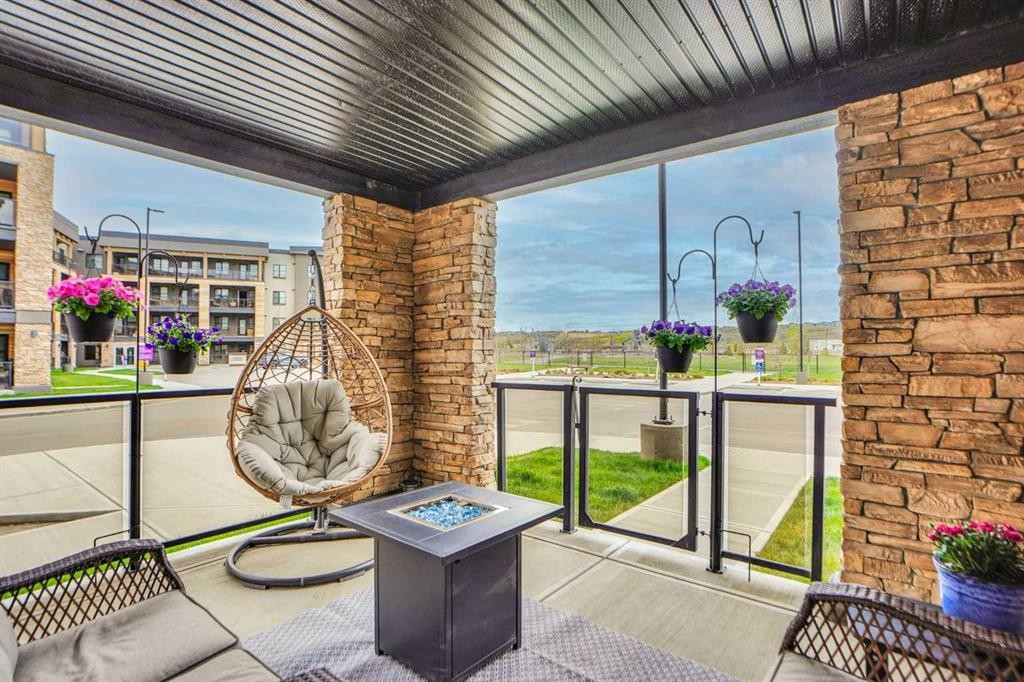 









55


Wolf Hollow

Crescent Southeast, 105,
Calgary,




AB
T2X 5K9

