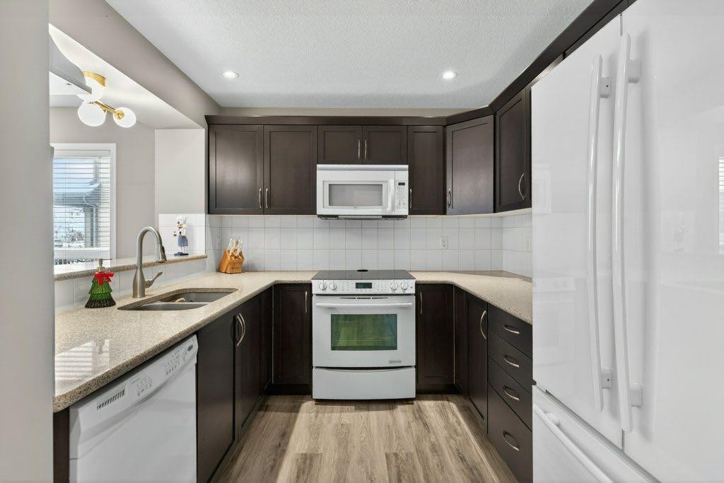 









1012


Windsong

Drive Southwest,
Airdrie,




AB
T4B 0P2

