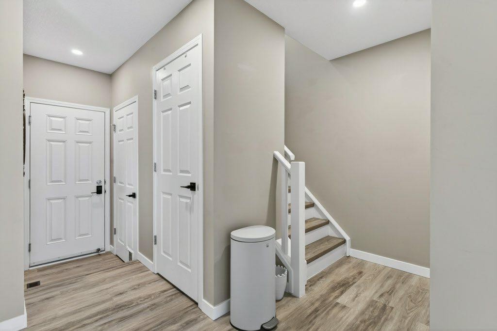 









1012


Windsong

Drive Southwest,
Airdrie,




AB
T4B 0P2

