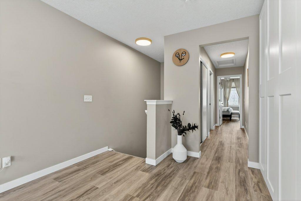 









1012


Windsong

Drive Southwest,
Airdrie,




AB
T4B 0P2

