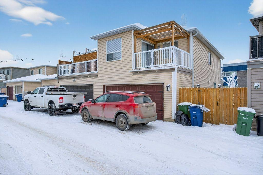 









1012


Windsong

Drive Southwest,
Airdrie,




AB
T4B 0P2

