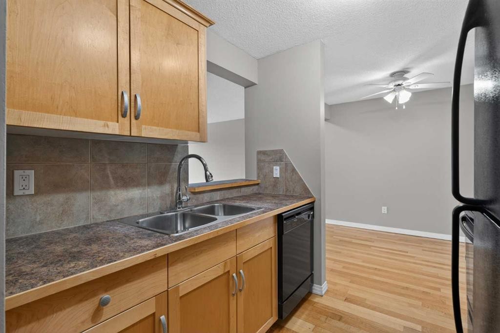 









13045


6

Street Southwest, 3210,
Calgary,




AB
T2W 5H1


