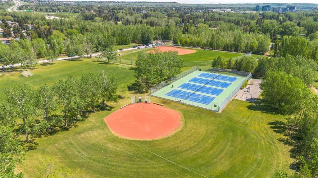 









5625


Silverdale

Drive Northwest, 31,
Calgary,




AB
T3B 4N5

