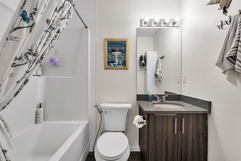 









215


Legacy

Boulevard Southeast, 3305,
Calgary,




AB
T2X 3Z6

