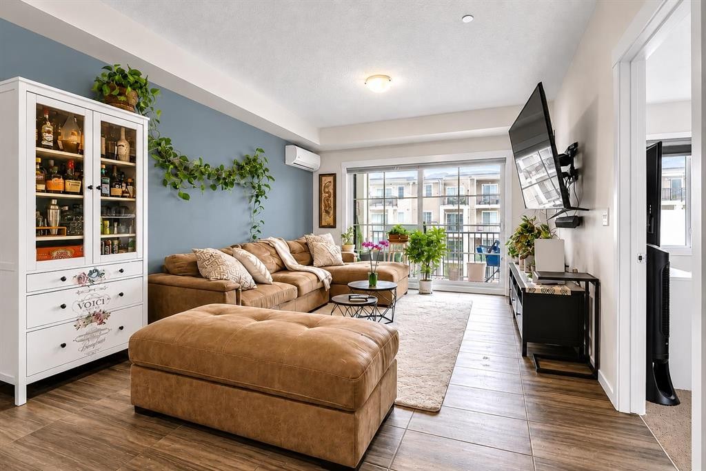 









215


Legacy

Boulevard Southeast, 3305,
Calgary,




AB
T2X 3Z6

