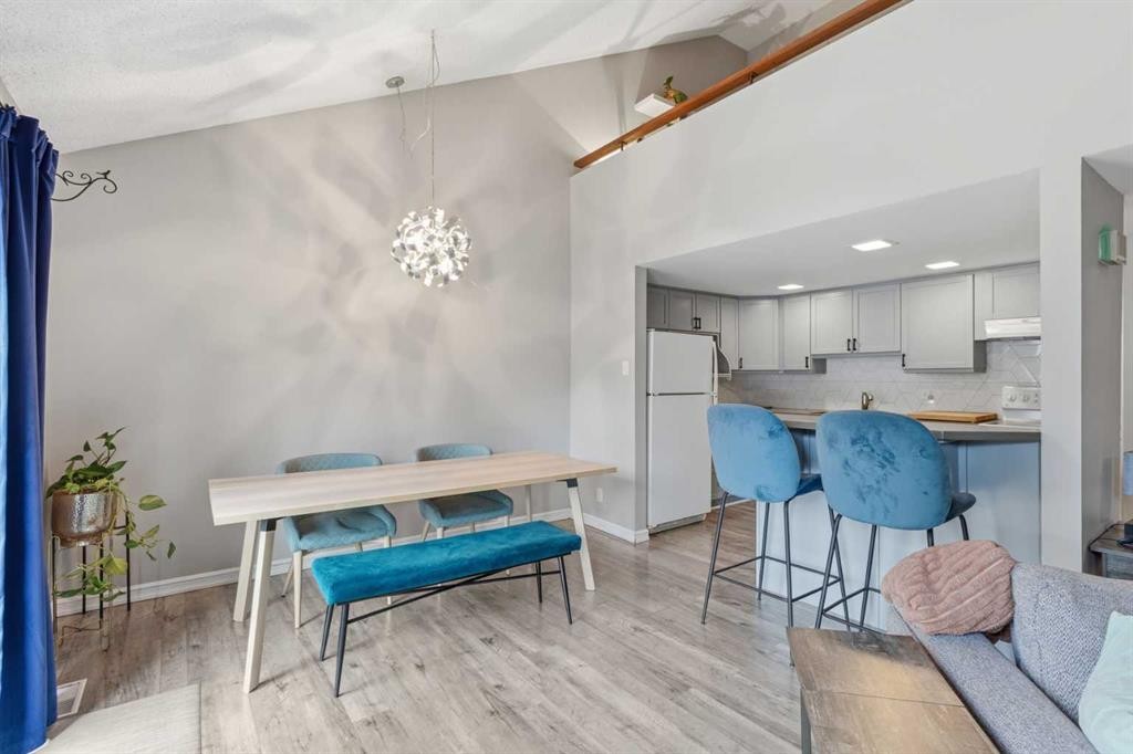 









2225


Oakmoor

Drive Southwest, 57,
Calgary,




AB
T2V 4N6

