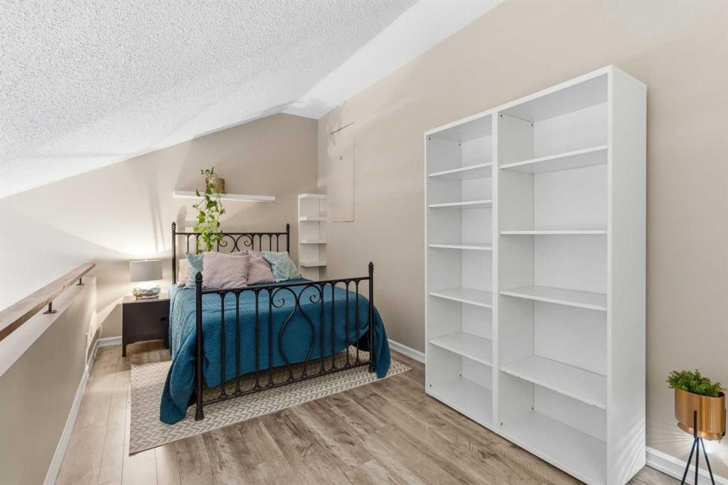 









2225


Oakmoor

Drive Southwest, 57,
Calgary,




AB
T2V 4N6

