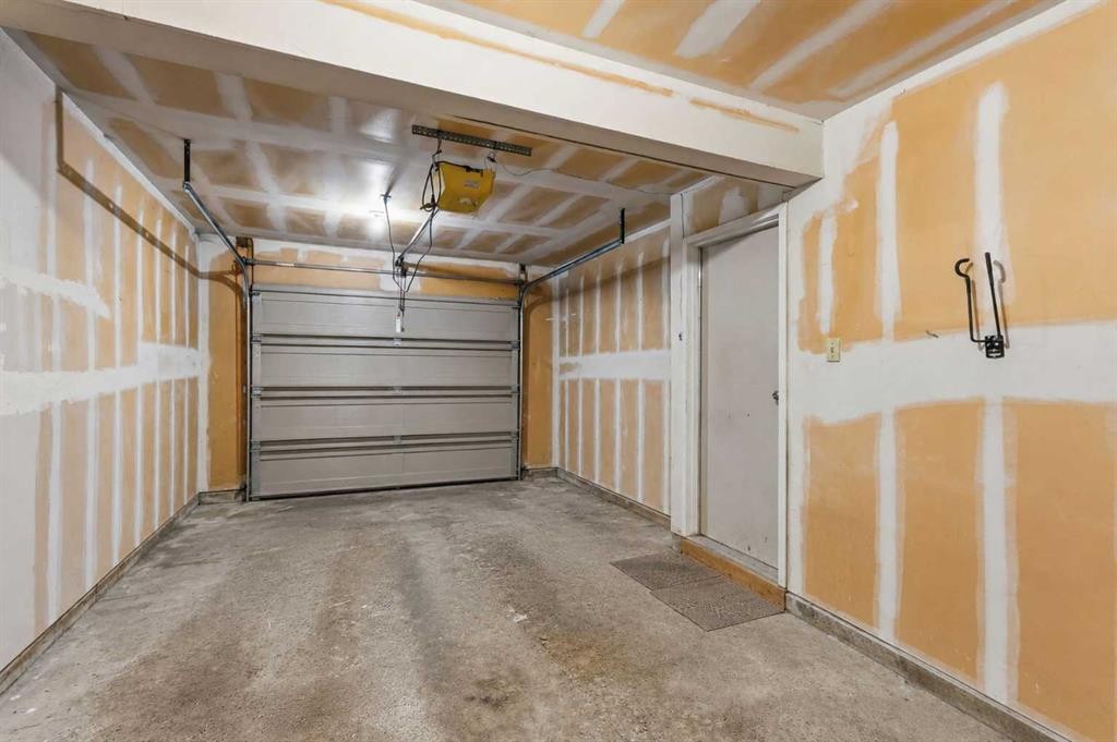 









2225


Oakmoor

Drive Southwest, 57,
Calgary,




AB
T2V 4N6

