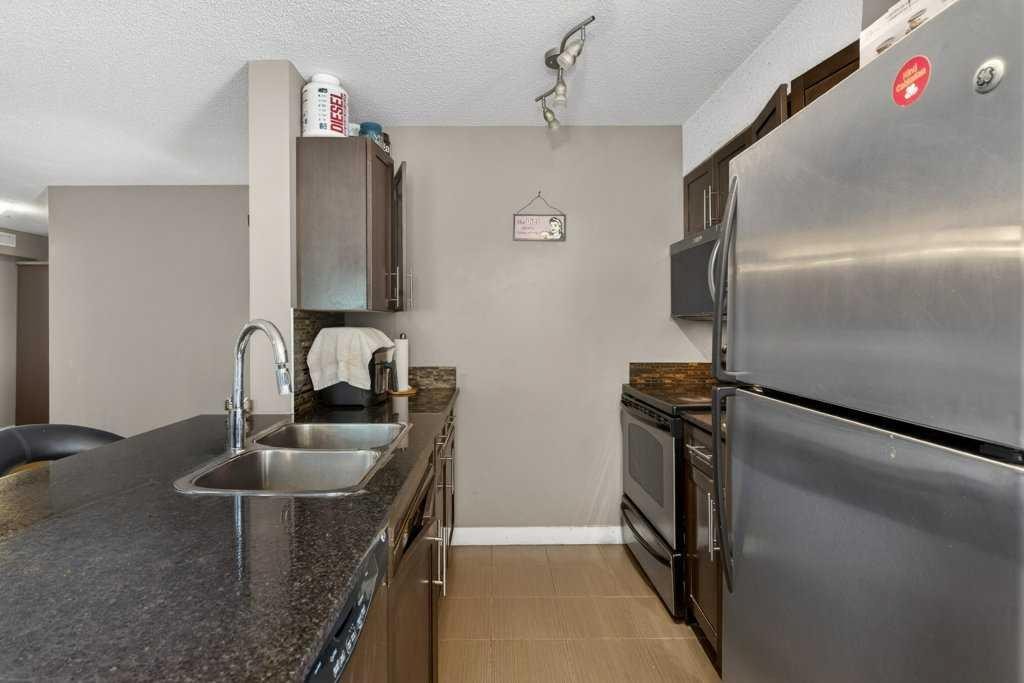 









7210


80

Avenue Northeast, 225,
Calgary,




AB
T3J 0N7

