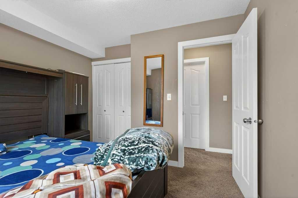









7210


80

Avenue Northeast, 225,
Calgary,




AB
T3J 0N7

