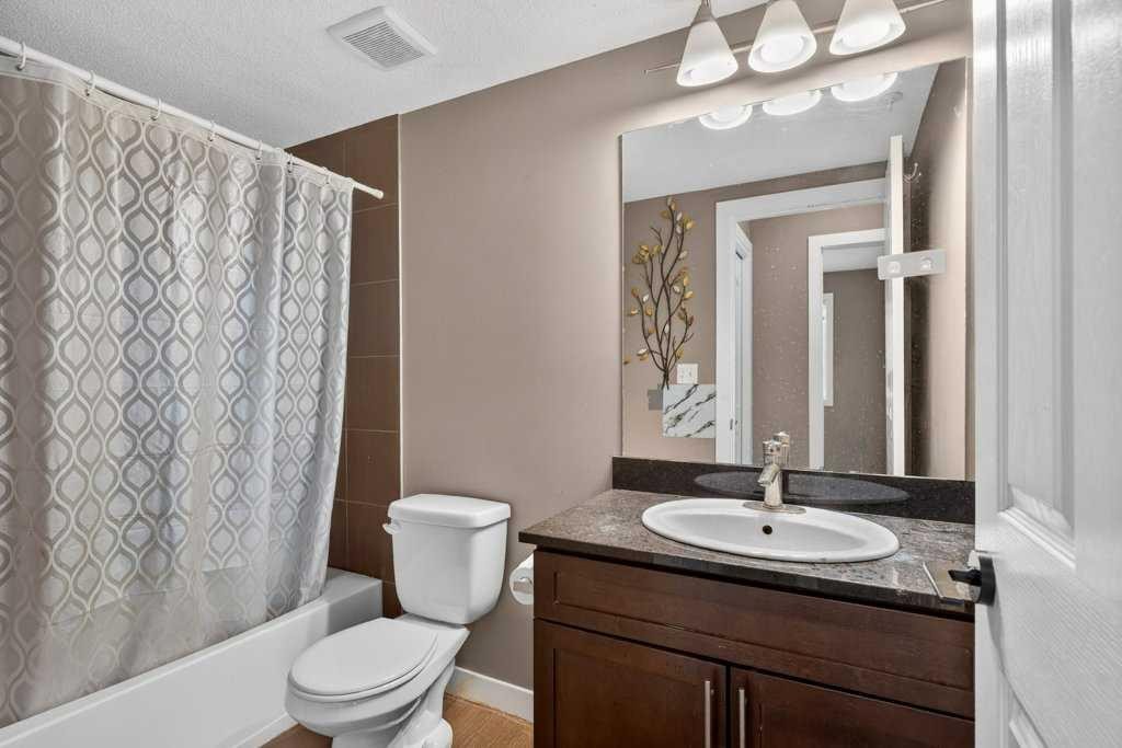 









7210


80

Avenue Northeast, 225,
Calgary,




AB
T3J 0N7

