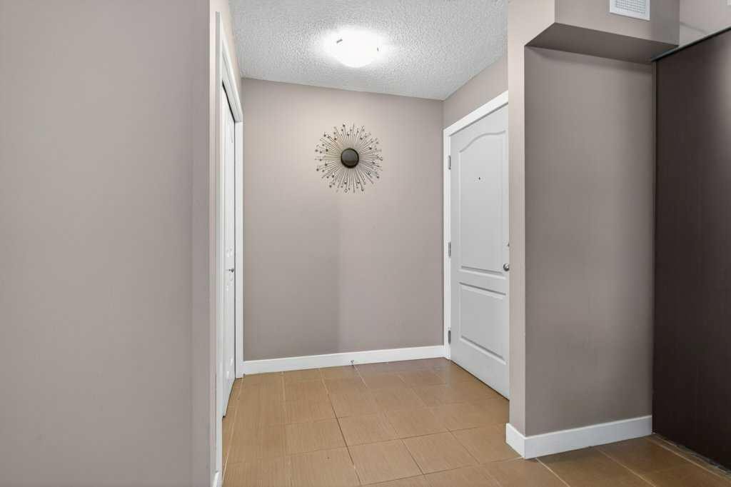 









7210


80

Avenue Northeast, 225,
Calgary,




AB
T3J 0N7

