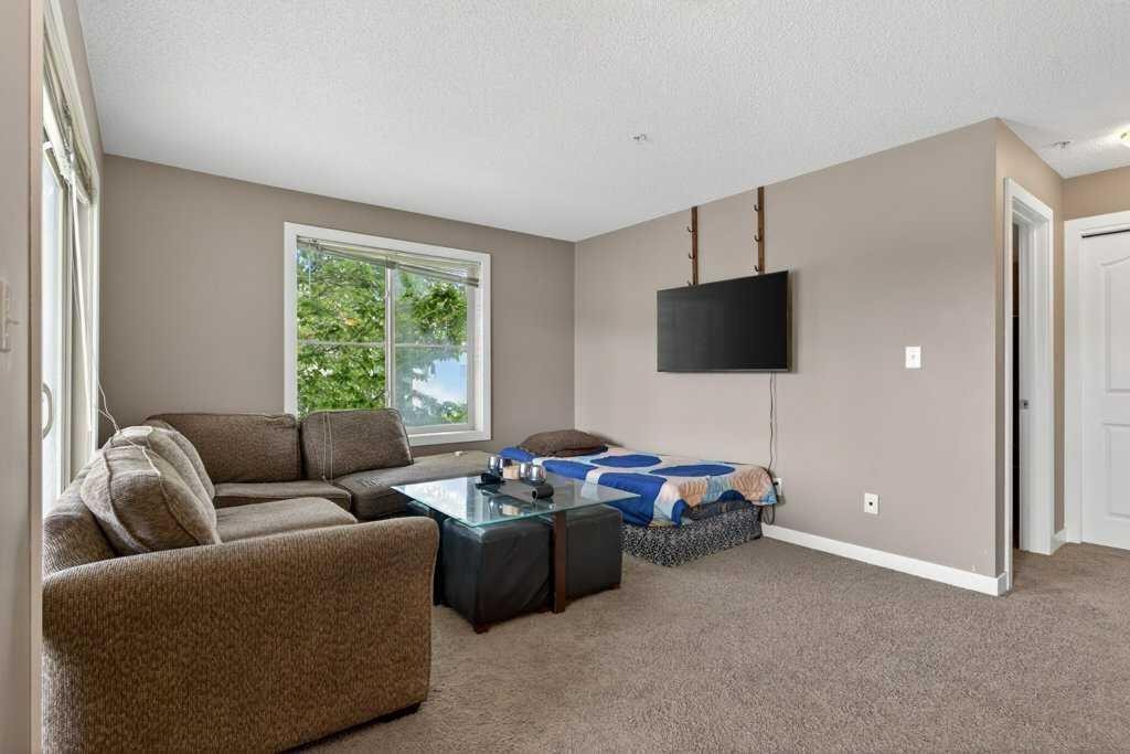 









7210


80

Avenue Northeast, 225,
Calgary,




AB
T3J 0N7

