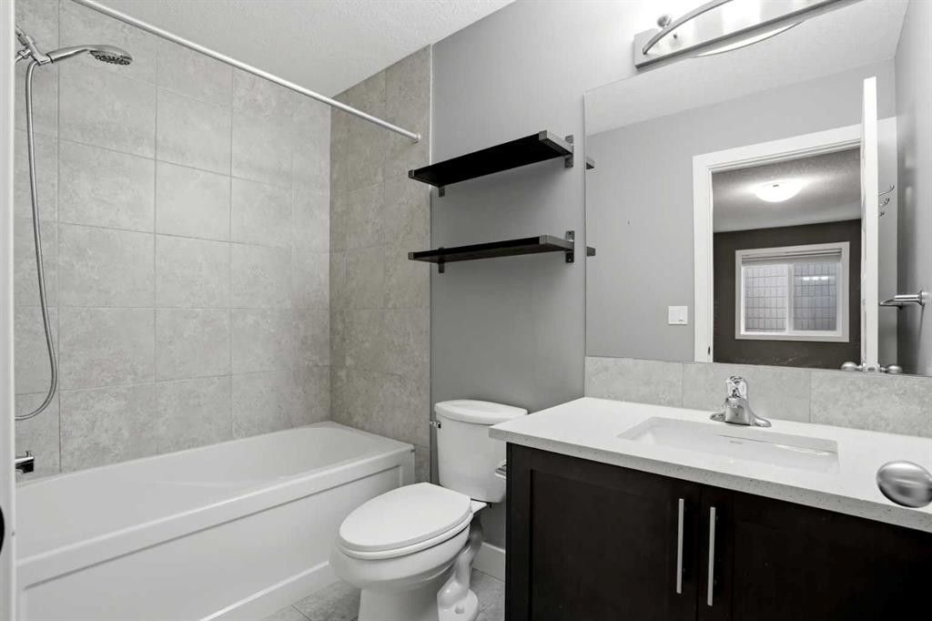 









112


23

Avenue Northeast, 2,
Calgary,




AB
T2E 1V5

