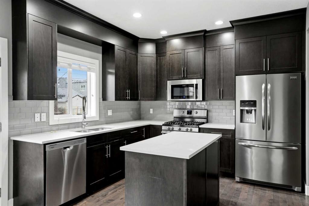 









112


23

Avenue Northeast, 2,
Calgary,




AB
T2E 1V5

