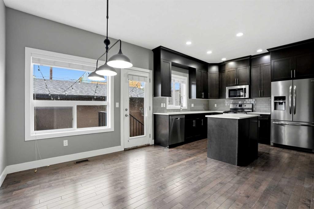









112


23

Avenue Northeast, 2,
Calgary,




AB
T2E 1V5

