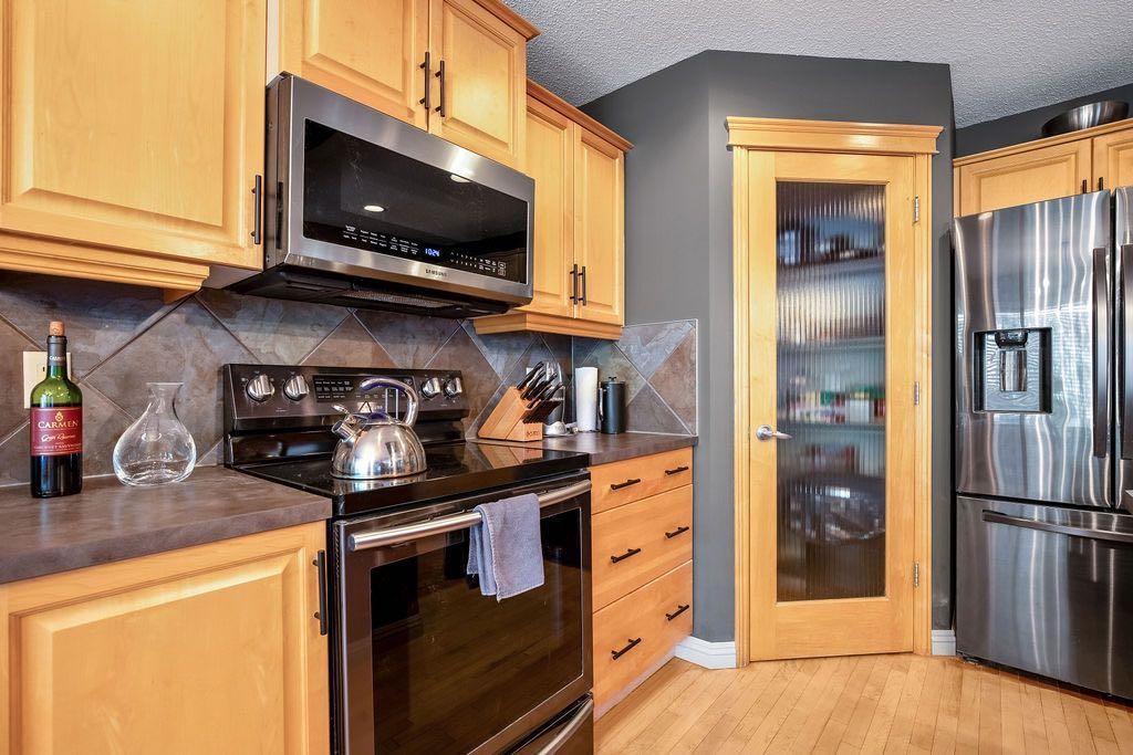 









670


Chaparral

Drive Southeast,
Calgary,




AB
T2X3V6

