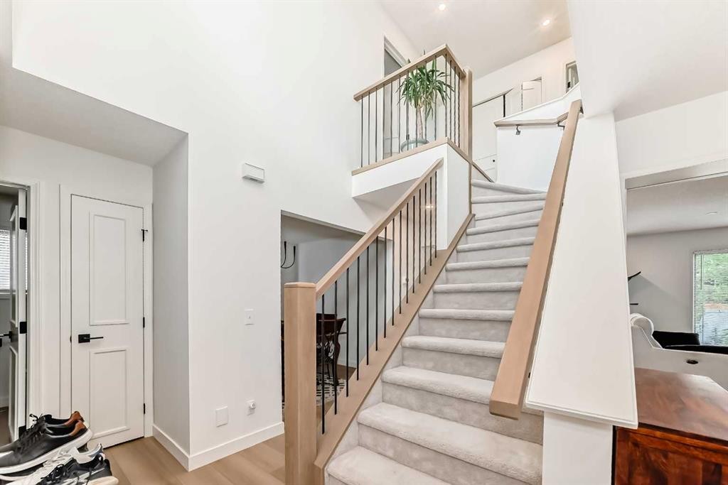 









163


Shannon

Circle Southwest,
Calgary,




AB
T2Y 2L1

