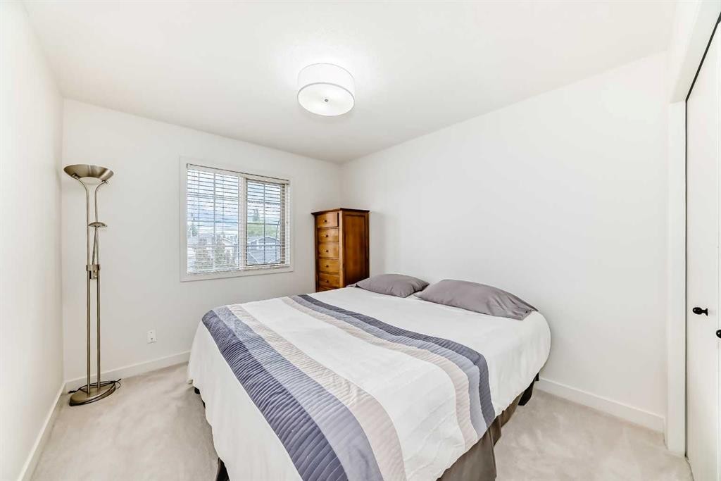 









163


Shannon

Circle Southwest,
Calgary,




AB
T2Y 2L1

