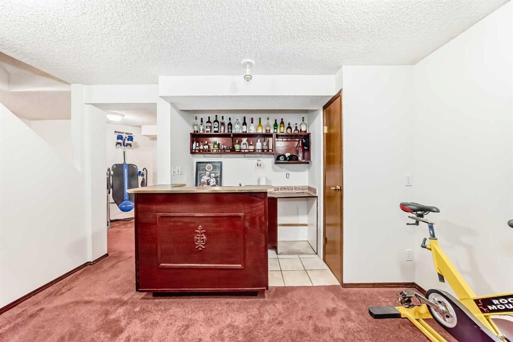 









163


Shannon

Circle Southwest,
Calgary,




AB
T2Y 2L1

