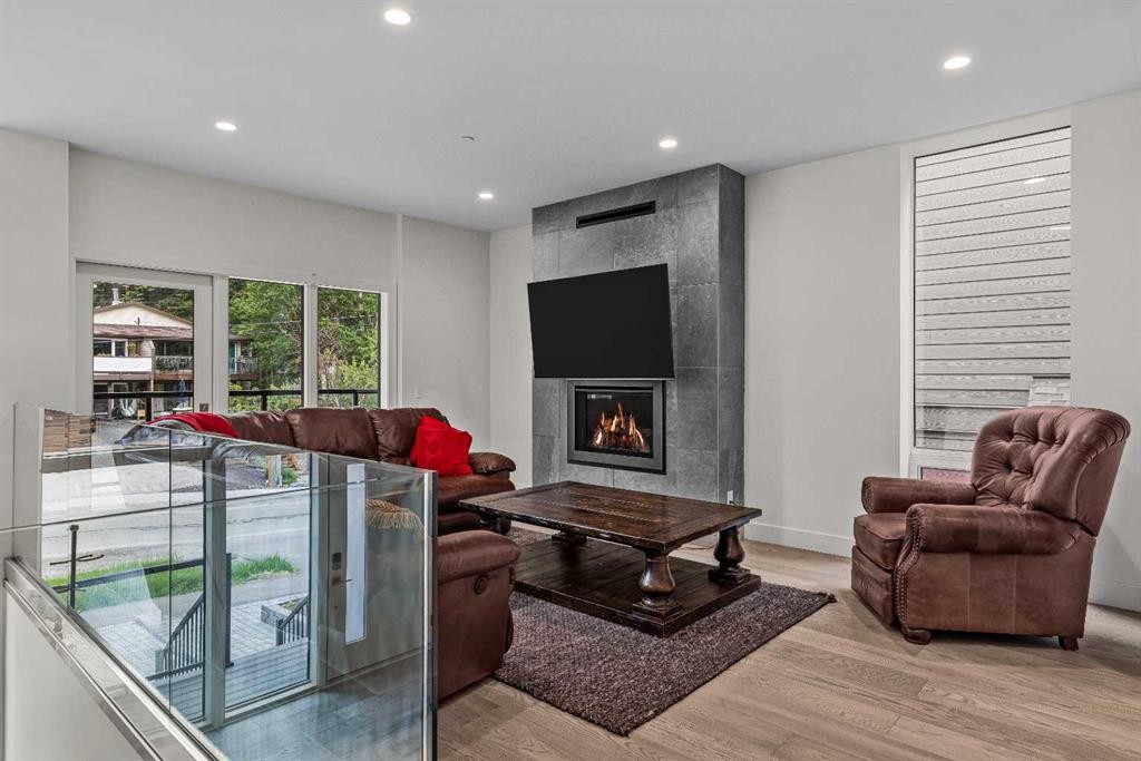 









254A


Three Sisters

Drive,
Canmore,




AB
T1W 2M7


