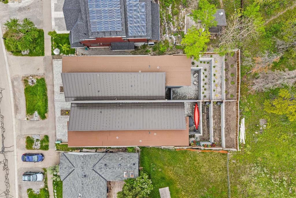 









254A


Three Sisters

Drive,
Canmore,




AB
T1W 2M7

