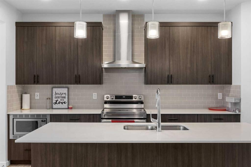









288


Lucas

Boulevard Northwest,
Calgary,




AB
T3P 1X2

