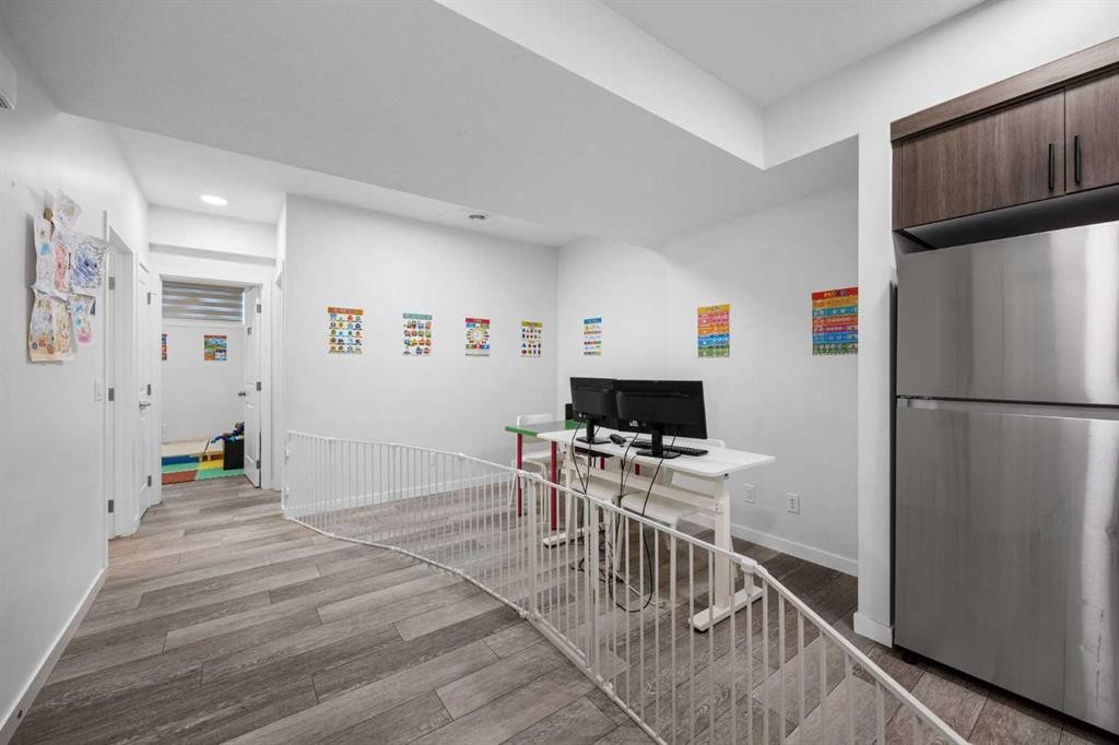 









288


Lucas

Boulevard Northwest,
Calgary,




AB
T3P 1X2

