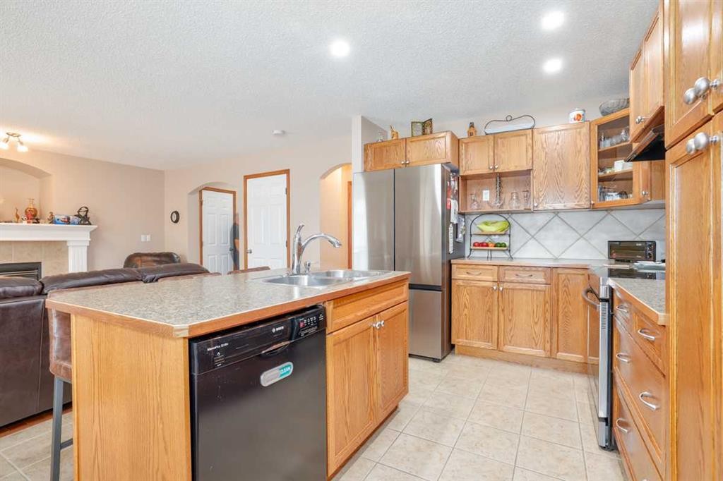 









42


Royal Birch

Landing Northwest,
Calgary,




AB
T3G 5R3

