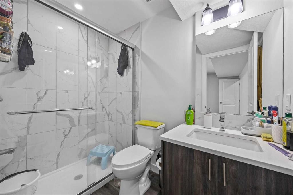 









9121


52

Street Northeast,
Calgary,




AB
T3J 0V5


