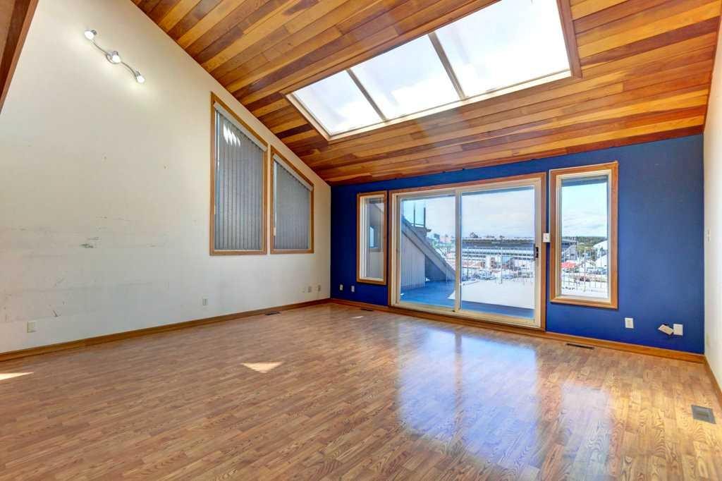 









1921


6

Street Southeast,
Calgary,




AB
T2G 2Y3

