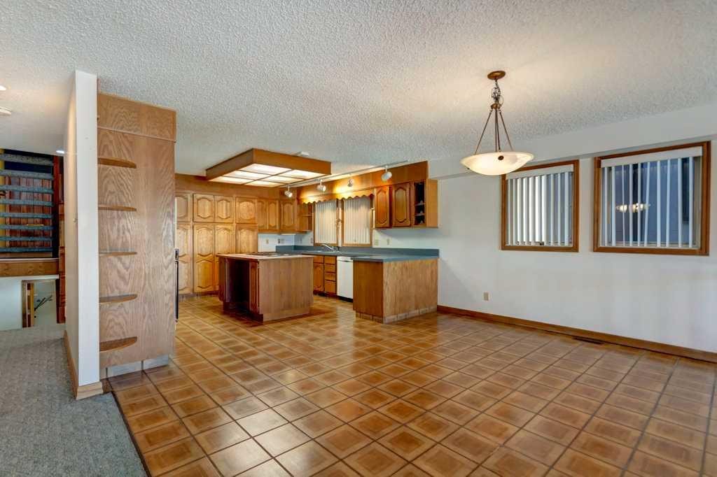









1921


6

Street Southeast,
Calgary,




AB
T2G 2Y3

