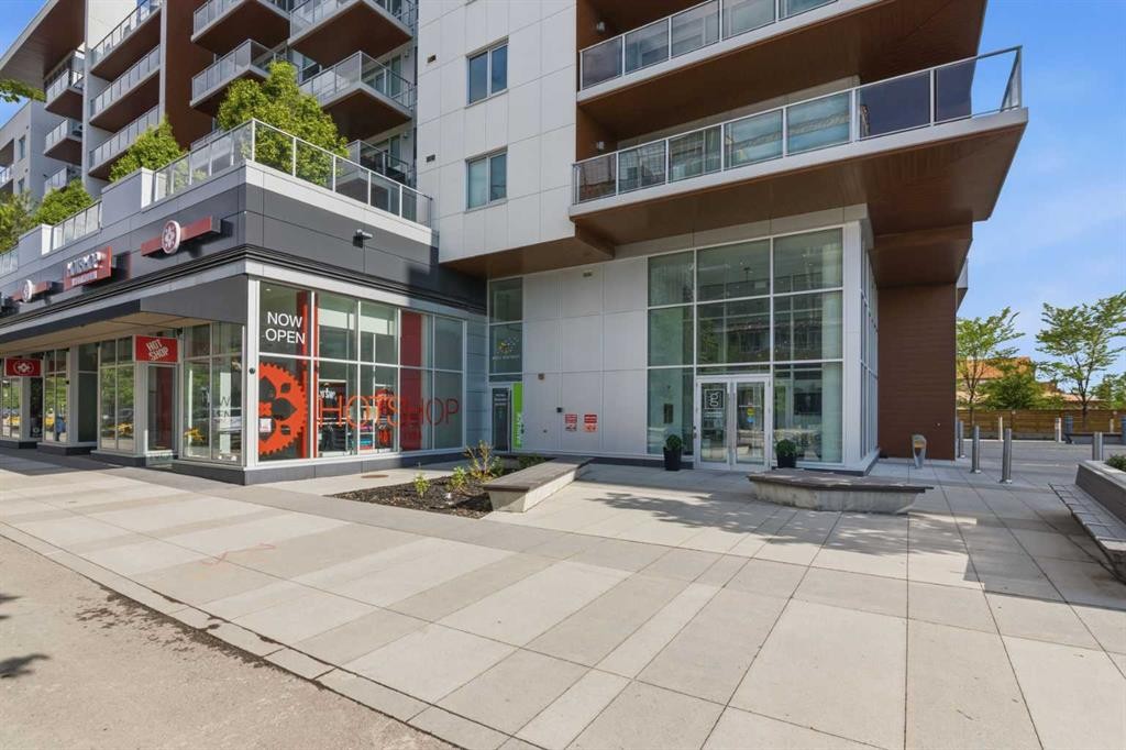 









8445


Broadcast

Avenue Southwest, 307,
Calgary,




AB
T3H 6B6

