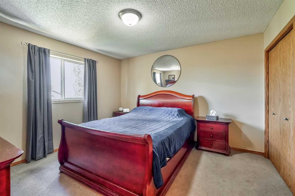 









236


Covepark

Close Northeast,
Calgary,




AB
T3K 5R3

