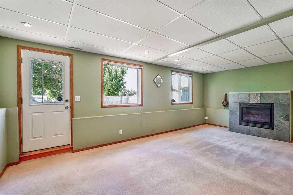 









236


Covepark

Close Northeast,
Calgary,




AB
T3K 5R3

