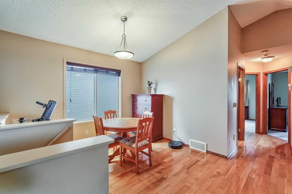 









236


Covepark

Close Northeast,
Calgary,




AB
T3K 5R3

