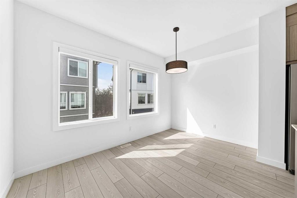









335


Creekside

Boulevard Southwest, 802,
Calgary,




AB
T2X 5L1

