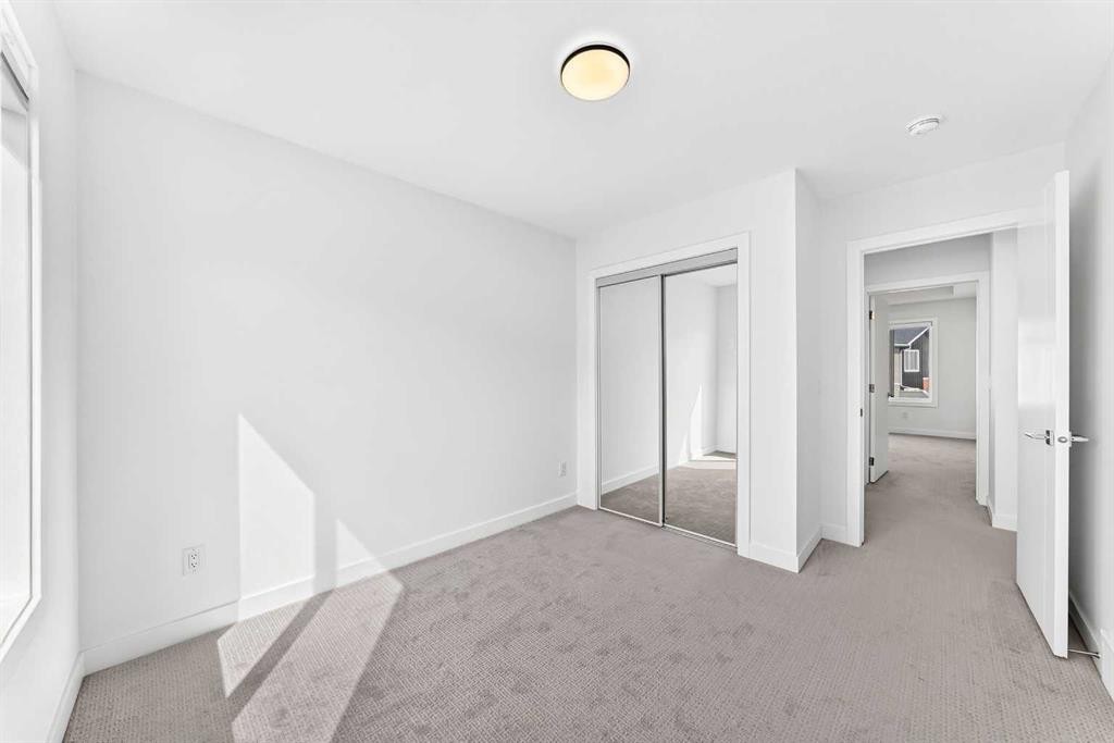 









335


Creekside

Boulevard Southwest, 802,
Calgary,




AB
T2X 5L1

